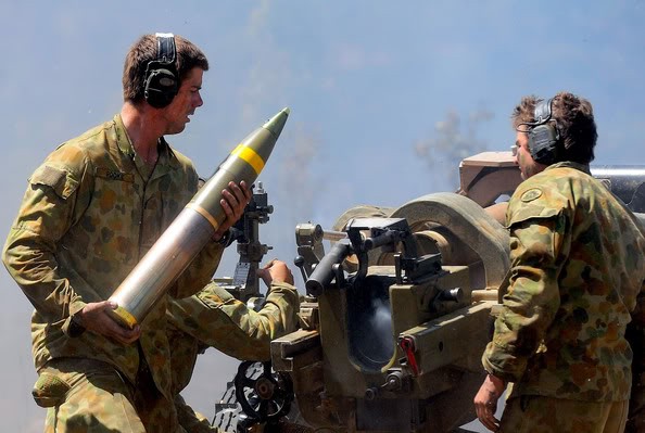 Lực lượng của Lữ đoàn 3, Lục quân Australia tập trận bắn đạn thật (ảnh tư liệu)